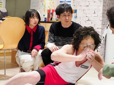 波瑠＆上白石萌歌が初登場「LIFE！～人生に捧げるコント～」オンエア（cinemacafe.net）