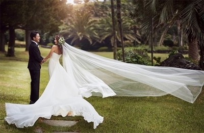 キム・ジュンヒ、イケメン夫＆結婚式の写真公開（WoW!Korea）