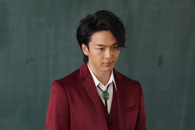 中村倫也主演「美食探偵」4話までを一挙ふり返り！戦慄のトレーラー公開（cinemacafe.net）