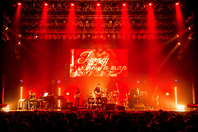 GLAY・TAKURO「回を重ねるごとに化学変化がある」ソロツアー東京公演／レポート（MusicVoice）