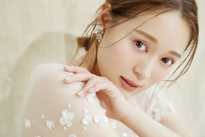 chay、一般男性との結婚を発表！　「CanCam」でウエディングドレス姿を披露（クランクイン！）