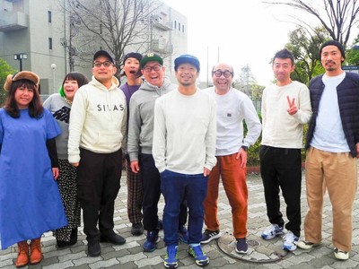 トライアングル森＆天然もろこし植山の披露宴、団長安田らがお祝い生配信（お笑いナタリー）