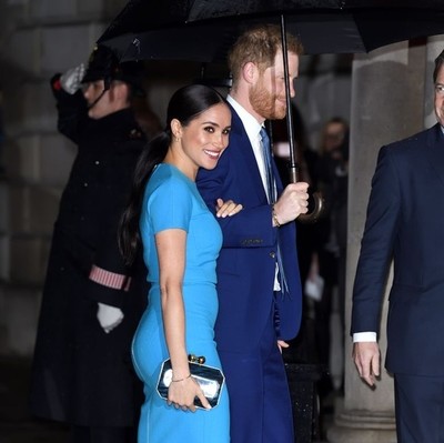 メーガン妃、英国王室入りで受ける猛烈な注目や中傷には準備ができていなかった（ELLEgirl）