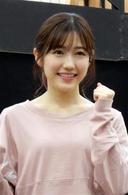 まゆゆ引退で浮かぶ「アイドル道」　彼女はまじめさ際立つ“王道”（夕刊フジ）