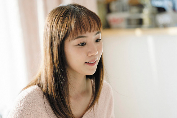 大倉忠義の妻役は元宝塚・咲妃みゆ　映画『窮鼠はチーズの夢を見る』新写真（CINRA.NET）