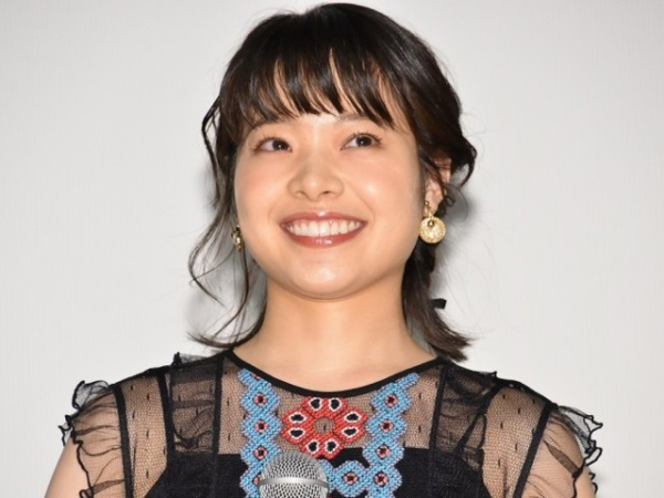 『私たちはどうかしている』岸井ゆきの、初の白無垢に「重い！！花嫁って大変だ」（クランクイン！）