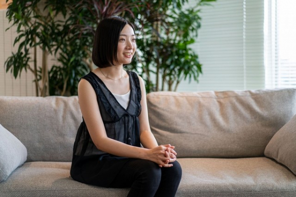 美容部員から映画の世界に飛び込んだ女優・秋田ようこ「映画とすごく近くにいられる場所です」（デビュー）