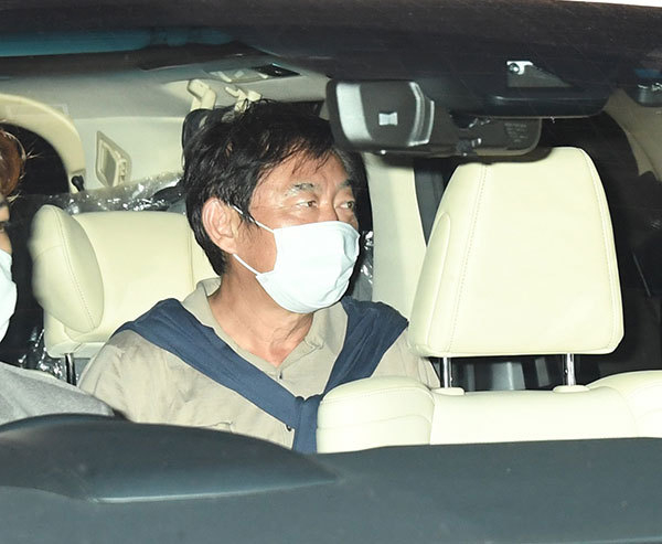 「黒幕組織に狙われている」主張の石田純一に〝鉄のカーテン〟（東スポWeb）