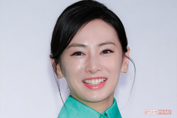 北川景子は夫・DAIGOとともに！デビューから続ける「夜ストレッチ」で快眠＆美しさをキープ(週刊女性PRIME)