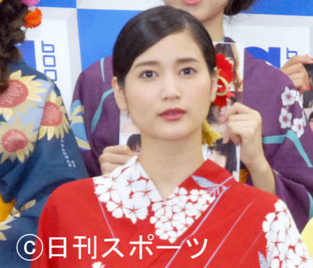 出口亜梨沙「笑顔が素敵な方」濱崎麻莉亜さんしのぶ（日刊スポーツ）