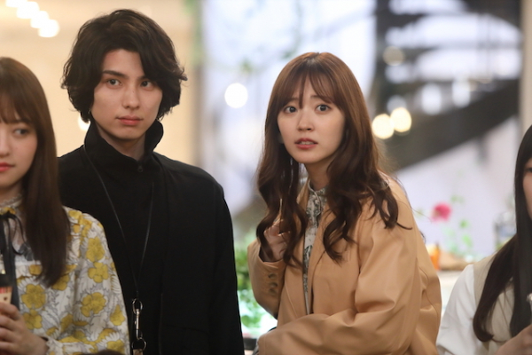 人気YouTuber・ももちのリアルな演技も　鈴木愛理がコスメベンチャーで奮闘『ANIMALS‐アニマルズ‐』2話(リアルサウンド)