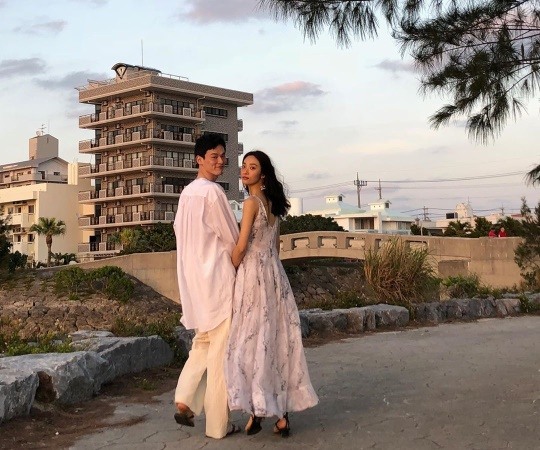 クァク・チヨン、夫キム・ウォンジュンとの沖縄旅行を振り返る（朝鮮日報日本語版）