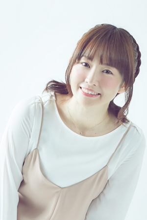 声優・照井春佳、新型コロナウイルス感染　のどの痛み→PCR検査で発覚「現在は自宅療養につとめております」(オリコン)