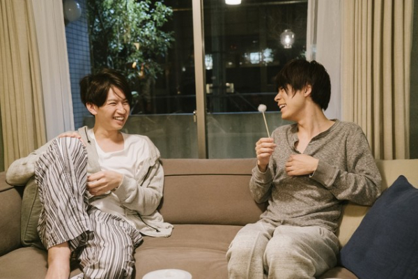 大倉忠義×成田凌、耳かきシーンの裏側！『窮鼠はチーズの夢を見る』メイキング公開（シネマトゥデイ）