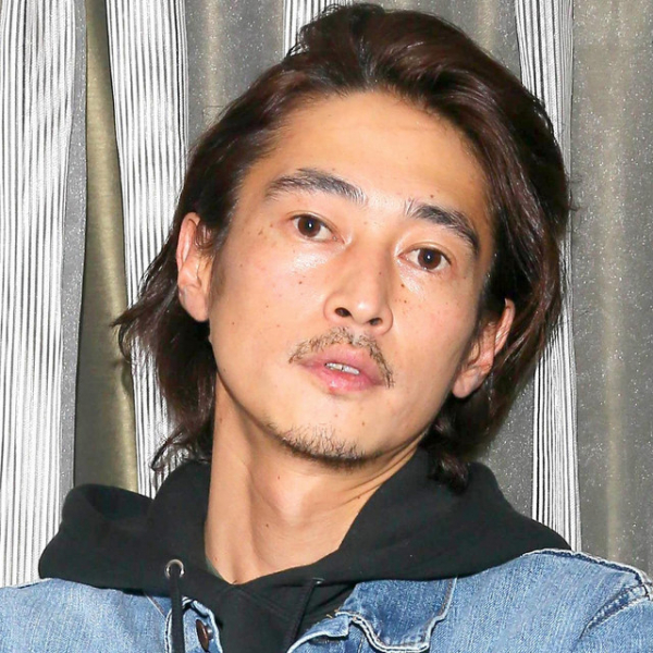 窪塚洋介、長男・愛流とバス釣りで２ショット公開「ステキな親子」「男同士いいですね」（スポーツ報知）