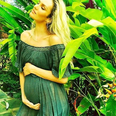 キャンディス・スワンポールが第2子妊娠を発表（ELLEgirl）