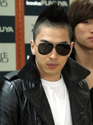 ＢＩＧＢＡＮＧのＳＯＬ、来年２月にミン・ヒョリンと結婚へ（サンケイスポーツ）