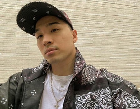 女優ミン・ヒョリンと結婚したBIGBANGのSOL（テヤン）、ドン・ヨンベ（本名）の時はさらに柔らかい眼差しに「萌え」（WoW!Korea）