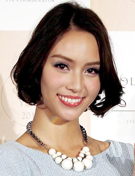 滝沢カレン「ポジティブ思考」の源泉 夫は「人生の冒険相手」、独特表現で“語録・迷言”も(日刊ゲンダイDIGITAL)