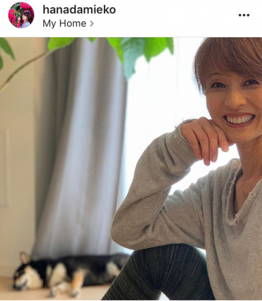 花田美恵子、１３歳年下の夫＆自宅を公開「カッコいい」「優しそう」「いつまでもオリーブ少女」(スポーツ報知)