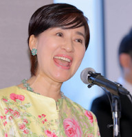 松居一代「名前が変わるって…こんなにもしあわせなんですね」ブログで心境明かす（スポーツ報知）