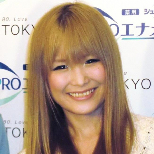 ギャル曽根、超ロングヘアの長女を公開…「髪のセットお手上げ」と悲鳴も「お姫様みたい」の声(スポーツ報知)