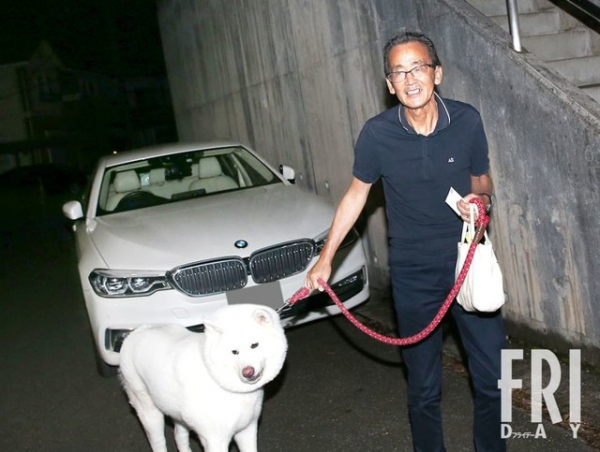 菅義偉首相の弟に話を聞いたら、そっくりでびっくり！(FRIDAY)