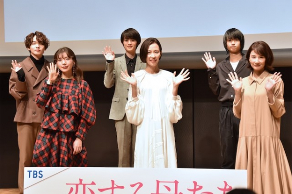 木村佳乃、吉田羊、仲里依紗が「恋する母たち」の息子たちを絶賛(映画ナタリー)