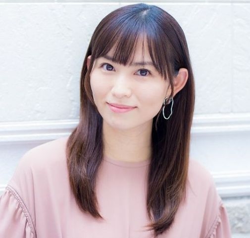 戸次重幸の妻・市川由衣、息子に“膝枕”してもらい笑顔「この枕最高」 微笑ましい親子のふれあい紹介(オリコン)