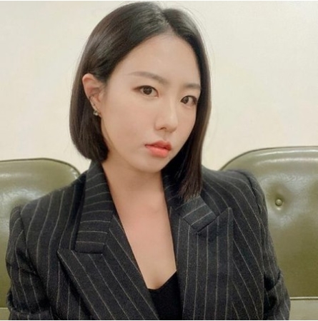 元スケート選手イ・サンファ、KangNamと結構後しより美しくなった美貌を披露(WoW!Korea)