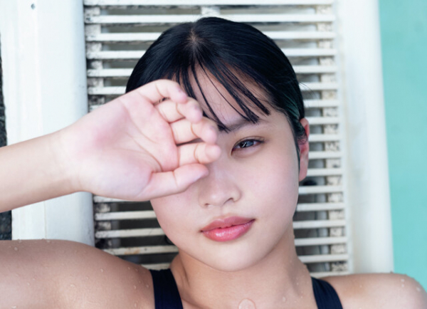 反則級ボディの現役ＪＫアイドル・南みゆかが２度目の登場「ダイエット中なのにおばあちゃんの料理がおいしすぎてヤバい」(週プレNEWS)