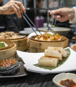 「還暦水着グラビア」に挑んだ斉藤慶子が明かす「美の秘訣」(現代ビジネス)