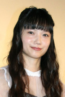 岡田准一＆宮崎あおい結婚　ファンにあいさつ状　イブに到着予定が…（スポニチアネックス）