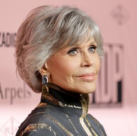 「整形は中毒になる」84歳のジェーン・フォンダ、過去に受けた“フェイスリフト”を後悔(Harper’s BAZAAR(ハーパーズ バザー))