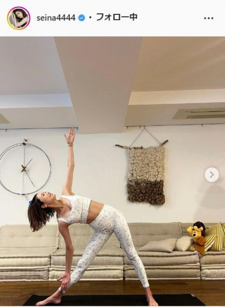 ４月に第１子出産の島袋聖南”美腹筋”を披露　産後の心身バランスのリフレッシュ法明かす(日刊スポーツ)