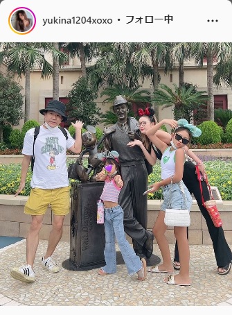 木下優樹菜TDR親子4ショット、元夫フジモンは「昔からディズニー行く時はミッキーの洋服着る」(日刊スポーツ)