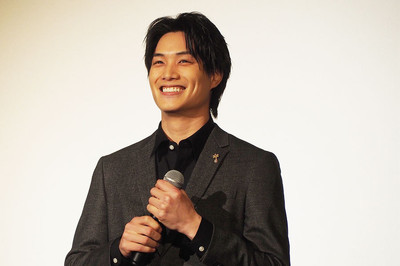 鈴木伸之の天然発言に、桐谷美玲も驚き（Lmaga.jp）