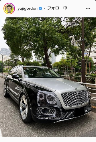 ユージが納車された超高級車、ベントレーの「ベンテイガ」の写真をアップ「12気筒最高」(日刊スポーツ)