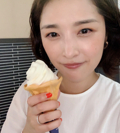 石川梨華、息子2人との手つなぎSHOT公開&“子連れショッピング”の苦労を明かす「これが我が家のリアル」(E-TALENTBANK)