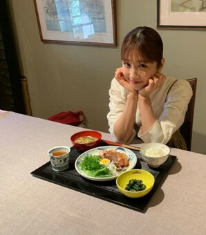 5年ぶり2回目の離婚…ワンオペで3人育児の小倉優子が見出した「活路」(現代ビジネス)