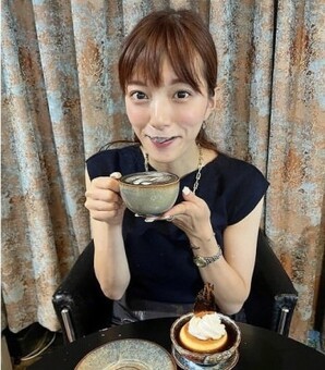 10kg減のテレ朝・三谷紬アナ、優雅なティータイムに「めちゃ美味そう！つむちゃんカワカワや～」の声(現代ビジネス)
