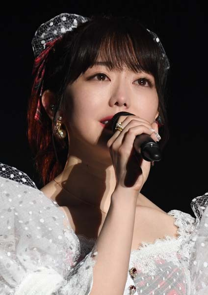 峯岸みなみが全うしたアイドル人生 “丸刈り謝罪”乗り越え人気YouTuberてつやとゴールイン(日刊ゲンダイDIGITAL)