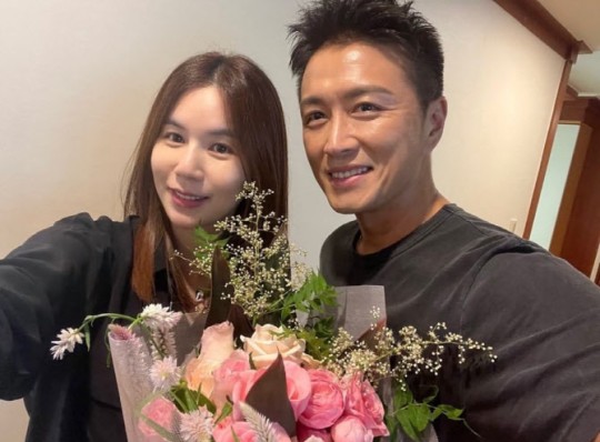 俳優チン・テヒョン・女優パク・シウン夫妻、出産２０日前に子どもが心停止死亡(中央日報日本語版)