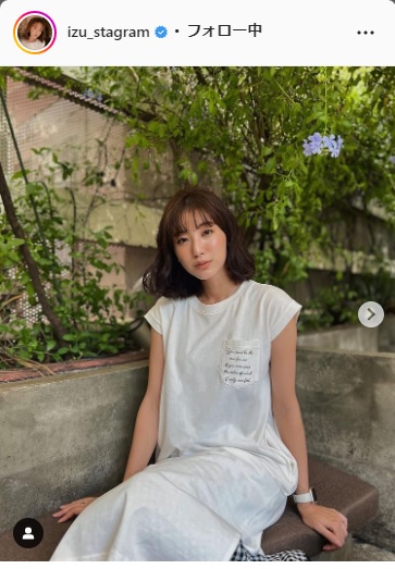 出岡美咲がニットワンピ姿をアップ、ヘアカラーも変え「自分の“好き”に対して忠実に」(日刊スポーツ)