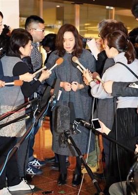 ワイドショー関係者も驚いた藤吉久美子の不倫騒動　２０１７年、実は夫のいる妻の不倫が目立っていた（夕刊フジ）