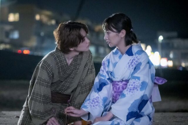 「魔法のリノベ」“小梅”波瑠と“竜之介”吉野北人がキス!? 浴衣&花火デートで竜之介が猛アプローチ(エンタメOVO)
