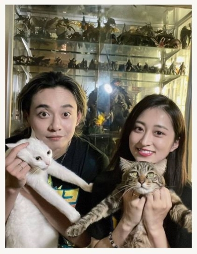 石垣佑磨、元テレビ長崎アナの森真奈美と結婚 「二人で明るく楽しい人生を歩んでまいります」(ねとらぼ)