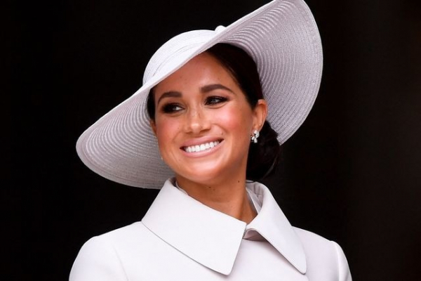 世界が唖然 メーガン妃、自分をネルソン・マンデラに例える「私の結婚は彼の釈放と同じだと言われた」(ELLE DIGITAL)