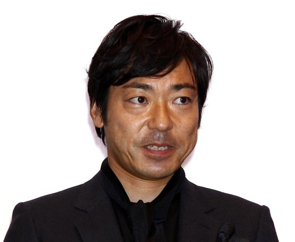 香川照之“性加害”ひろゆき発言が物議 高級クラブでのキスやおさわりはセーフ？ 弁護士が見解(日刊ゲンダイDIGITAL)