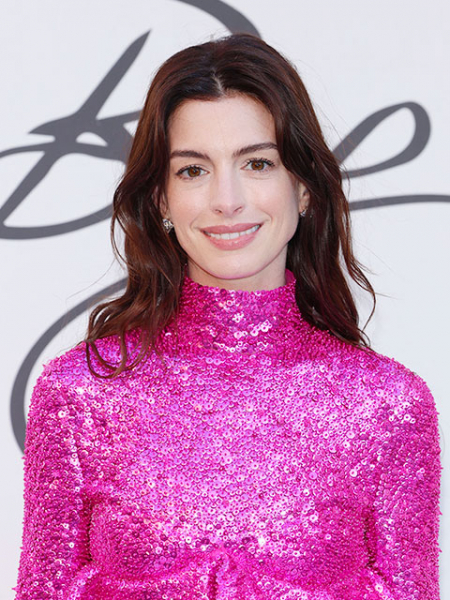 アン・ハサウェイ、シングルマザー役で新ドラマ主演(映画.com)